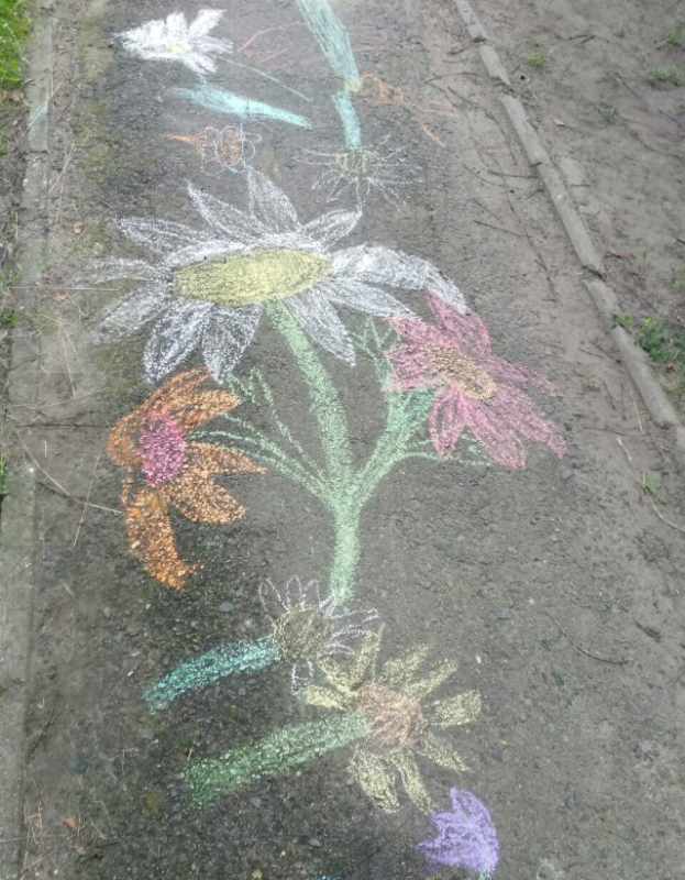 Рисуем на асфальте "Вальс цветов"