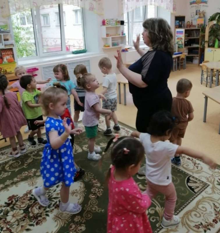 Познавательное занятие для детей 2-3 лет «Насекомые».                                                                     