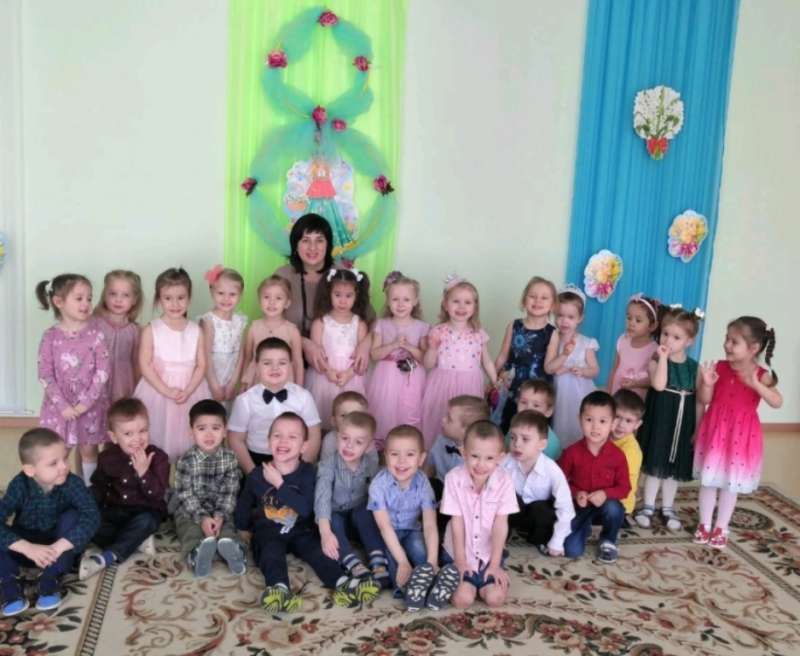 Международный женский день