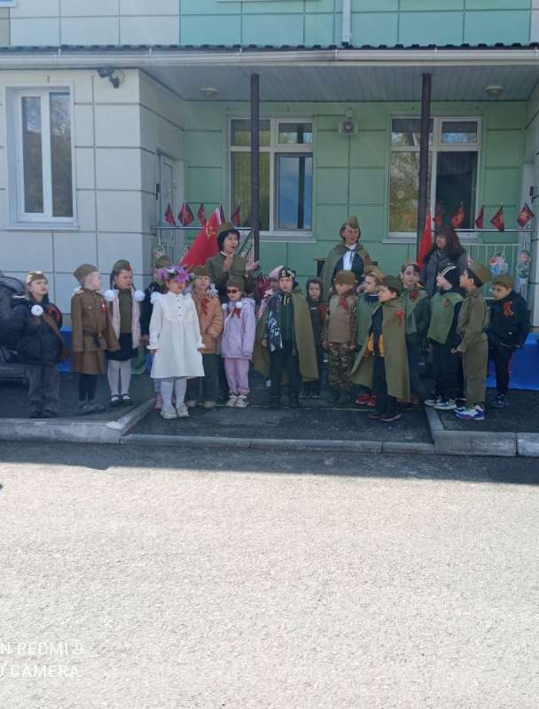 "Течет река бессмертного полка...".