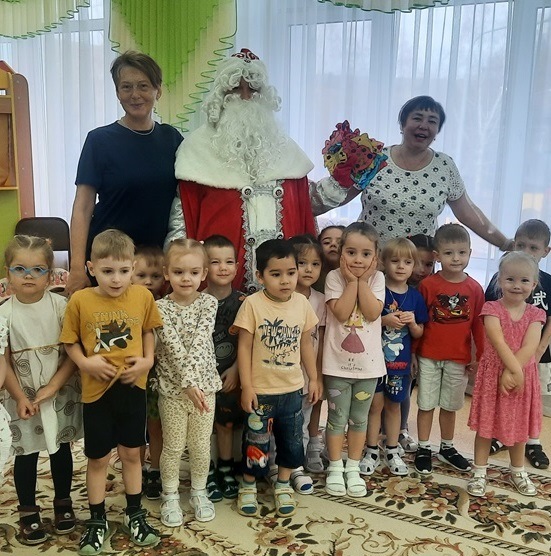  "День рождения Дед мороза".